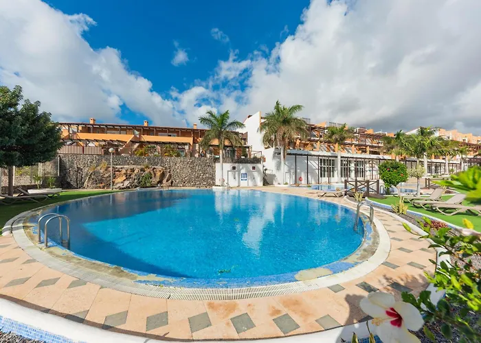 Apartmán Penthouse Amarilla Golf - 7 Pools- *